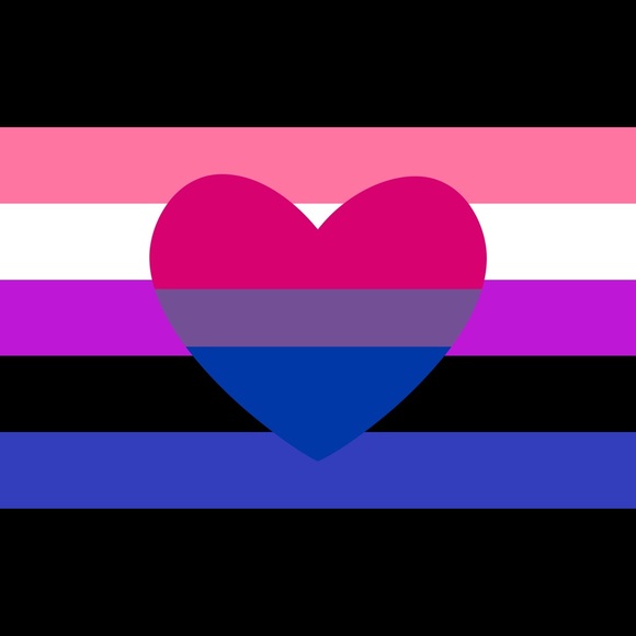 Meet your Posher, Lilia - Picture 1 of 1